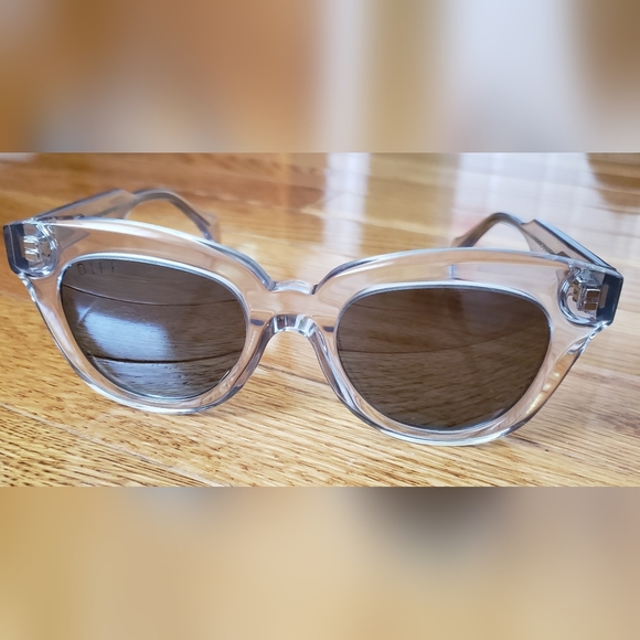 DIFF Eyewear Jagger Sunglasses - Picture 2 of 9